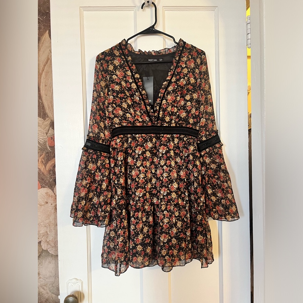 Nasty Gal Floral Bell Sleeve Skater Dress  *NWT*